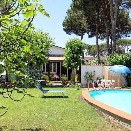 Holiday Home Il Mandarino By Interhome Torre del Lago Puccini Exterior foto